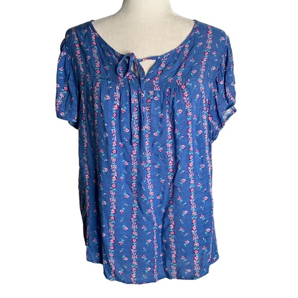 Lee Boho Flutter Sleeve Peasant Top M Blue Floral Rayon Tie Neck Bohemian - Picture 1 of 6